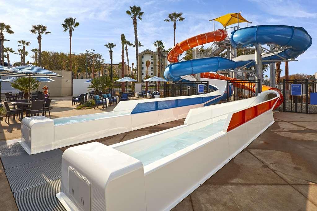 Cambria Hotel & Suites Anaheim Resort Area Удобства фото